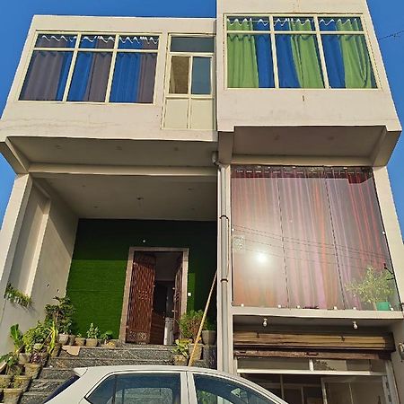 Ananya Hotel & Ayurveda Hwc Etawah Exterior photo