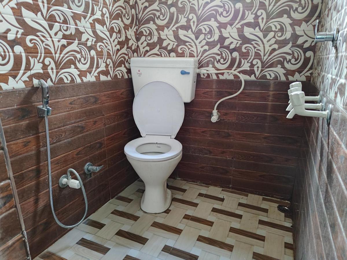 Ananya Hotel & Ayurveda Hwc Etawah Exterior photo