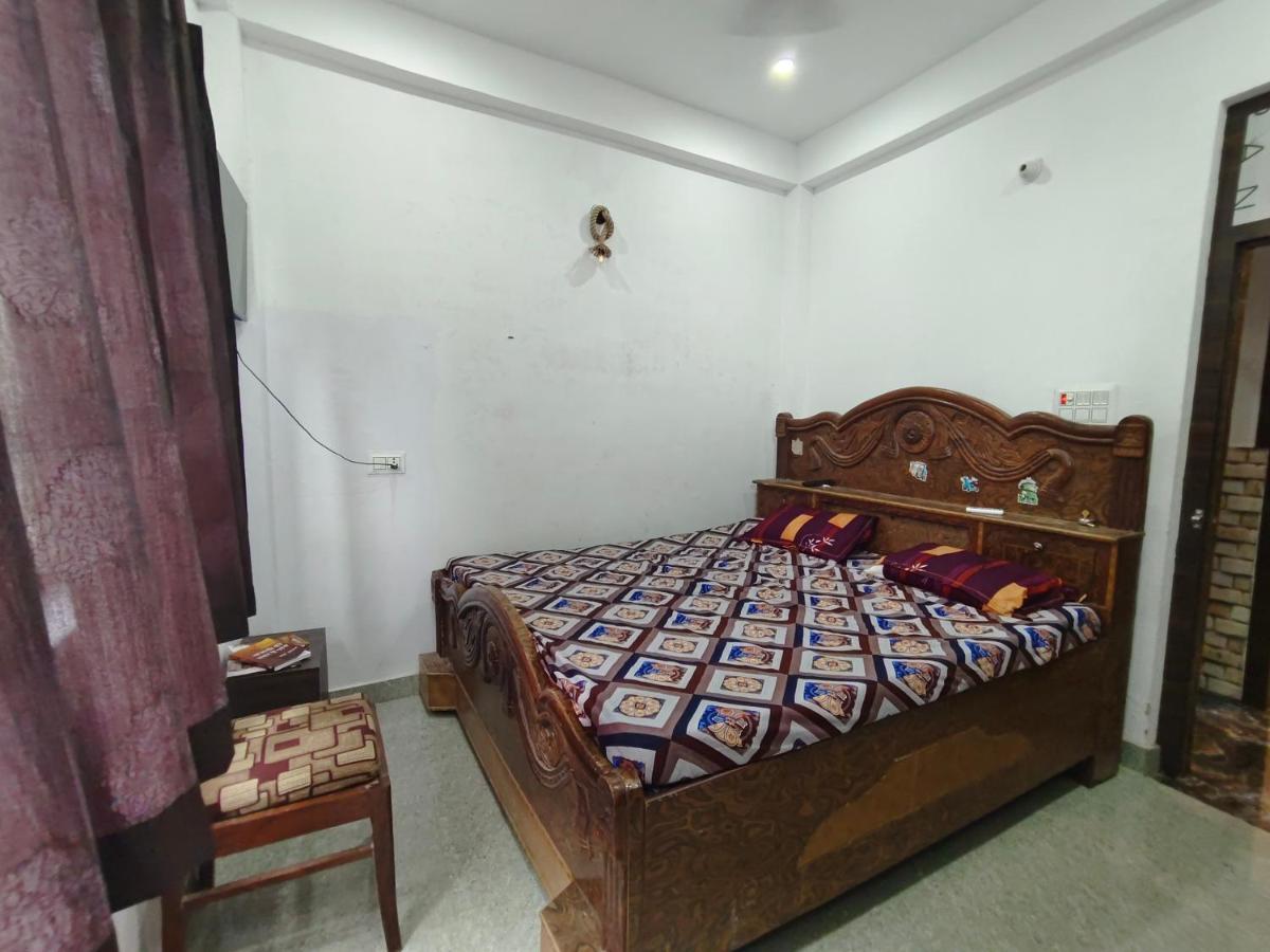 Ananya Hotel & Ayurveda Hwc Etawah Room photo